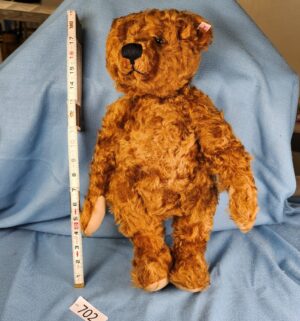 d702- Steiff Cinnamon bear the $110000 bear. 1994 made. Danbury Mint