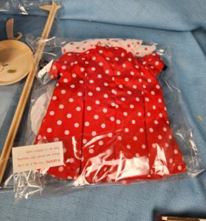 d718- Baby Take a bow. Shirley Temple Dress Up Doll - Image 3