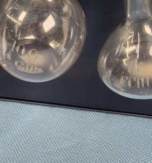 d736- Kohlrausch volumetric flasks - Image 3