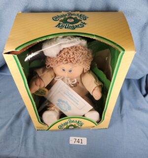 d741- 1980s Swedish KalUngarn Cabbage Patch Kids doll - Image 7