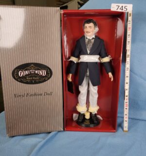 d745- Franklin Mint Gone With the Wind Rhett Butler Vinyl Portrait Doll