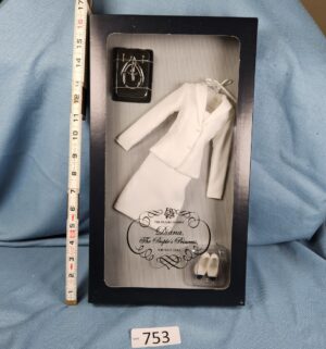 d753- Franklin Mint Diana The Peoples Princess Portrait Doll