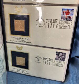 d770- Golden Replicas of the Stamps of the Century 22kt gold - Image 7