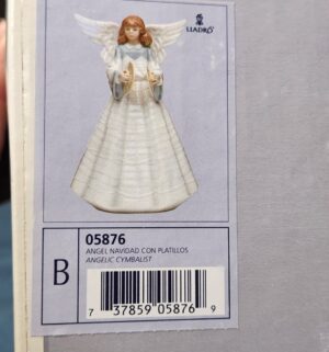 d777- Lladro Angelic Cymbalist porcelain figurine - Image 5