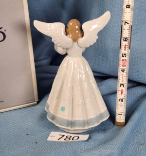 d780- Heavenly Harpist Lladro w/ box - Image 3
