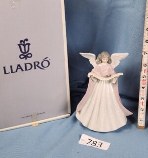 d783- Angel Tree Topper. Lladro w/ box