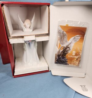 d786- Lladro Star of the Heavens - Image 6