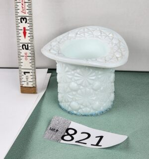 d821- Fenton Milk Glass Hat Toothpick Holder