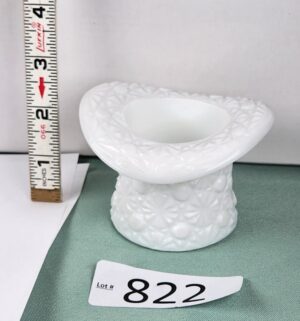 d822- Fenton Milk Glass Hat Toothpick Holder