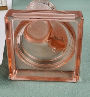 d880- Pretty Maiden pink glass toothpick holder - Image 3