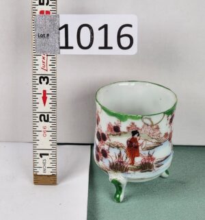 d1016- Geisha Girl 1910s. Toothpick Holder