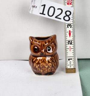 d1028- Owl Toothpick Holder 1970s Japan