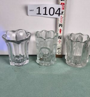 d1104- Set of 3 Manganese Glass Toothpick Holders