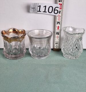 d1106- Set of 3 Manganese Glass Toothpick Holders