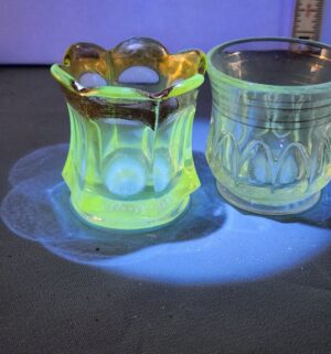 d1106- Set of 3 Manganese Glass Toothpick Holders - Image 3