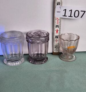 d1107- Set of 3 Manganese Glass Toothpick Holders