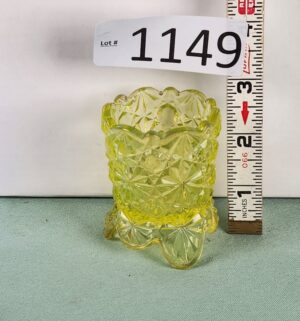 d1149. LG Wright. Daisy and Button Pattern. Uranium Glass