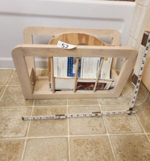 i52- magazine holder