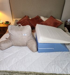 i69- Arm Pillow and wedges