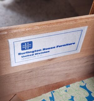 i75- 9 Drawer Dresser by Burlington House - Image 4