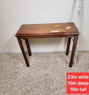 i111- vintage table