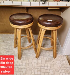 i128- Vintage Swivel Bar Stools