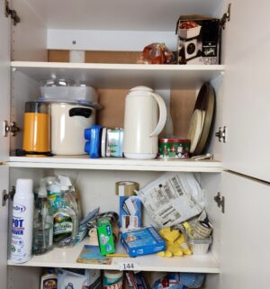 i144- contents of the cabinet