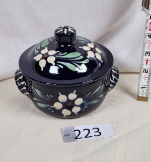 i223- Soufflenheim Alsace bean pot