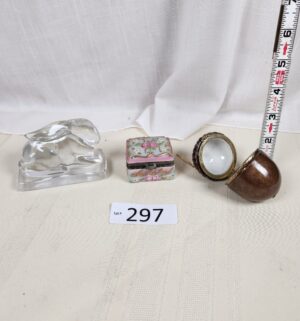 i297- Trinket Boxes. Glass Paperweight