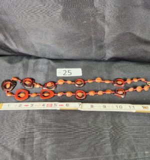 k25- artisanal or costume necklace