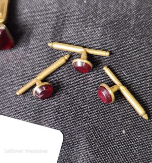 k59- Vintage Swank cufflinks and matching tuxedo studs - Image 3