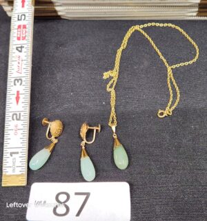 k87- estate jadeite and 14k yellow gold drop necklace & earring set. Chinese good fortune symbols