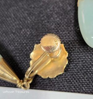 k87- estate jadeite and 14k yellow gold drop necklace & earring set. Chinese good fortune symbols - Image 4