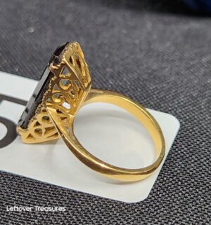 k95- 14k gold (tested) antique teal tourmaline ring - Image 3