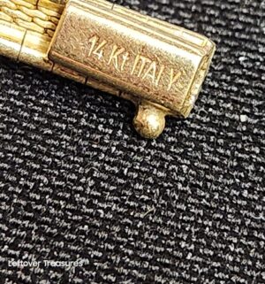 k101- 14K yellow gold bangle bracelet featuring a diamond-cut. Gold Tested - Image 5