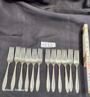 k112- Dinner Forks. Sterling Silver. International Prelude