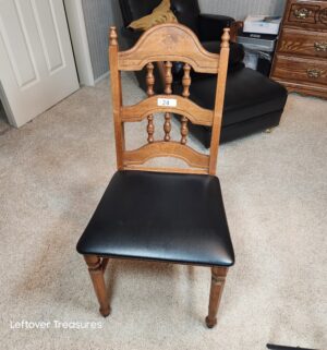 j24- Vintage Spanish Mediterranean Chair