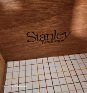 j48- Stunning Mid Century Stanley 9 Drawer Dresser - Image 3