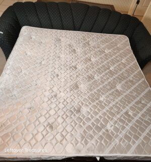 j63- Long Sofa Bed - Image 2