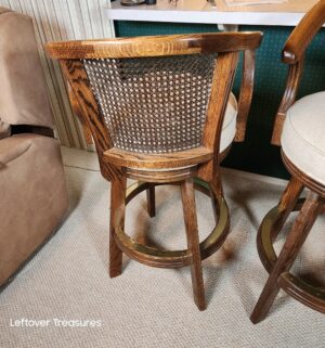 j64- Cane back Swivel Bar Stools. Very Good Condition - Image 4