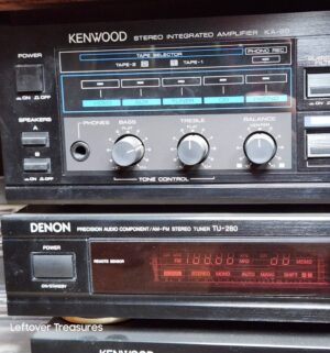 j66- Mid Century TV Console Stereo Conversion w/ Speakers and Componets. - Image 3