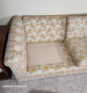 j70- mid-century modern sectional sofa - Image 4