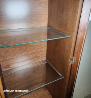j72- Mid Century 2 Piece Lighted China Hutch. Needs Bulb - Image 2