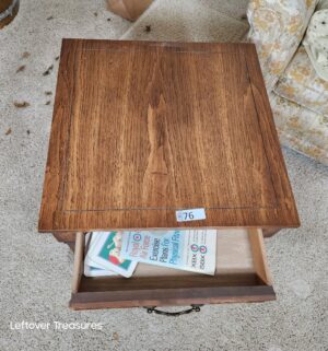j76- End Table w/ Drawer by Lane - Image 3