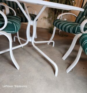 j98- vintage metal patio table set - Image 4