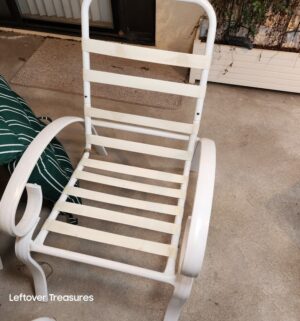 j98- vintage metal patio table set - Image 5