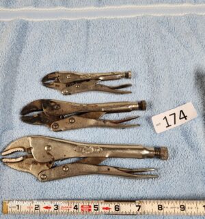 j174- vise grips - Image 1