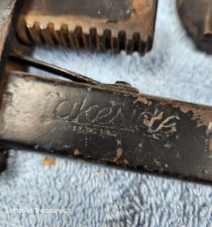 j185- antique pipe wrenches - Image 2
