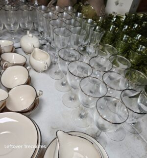 j207- Complete Service Set by Flintridge China - Image 3