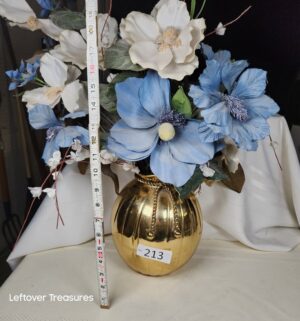 j213- brass vase - Image 1